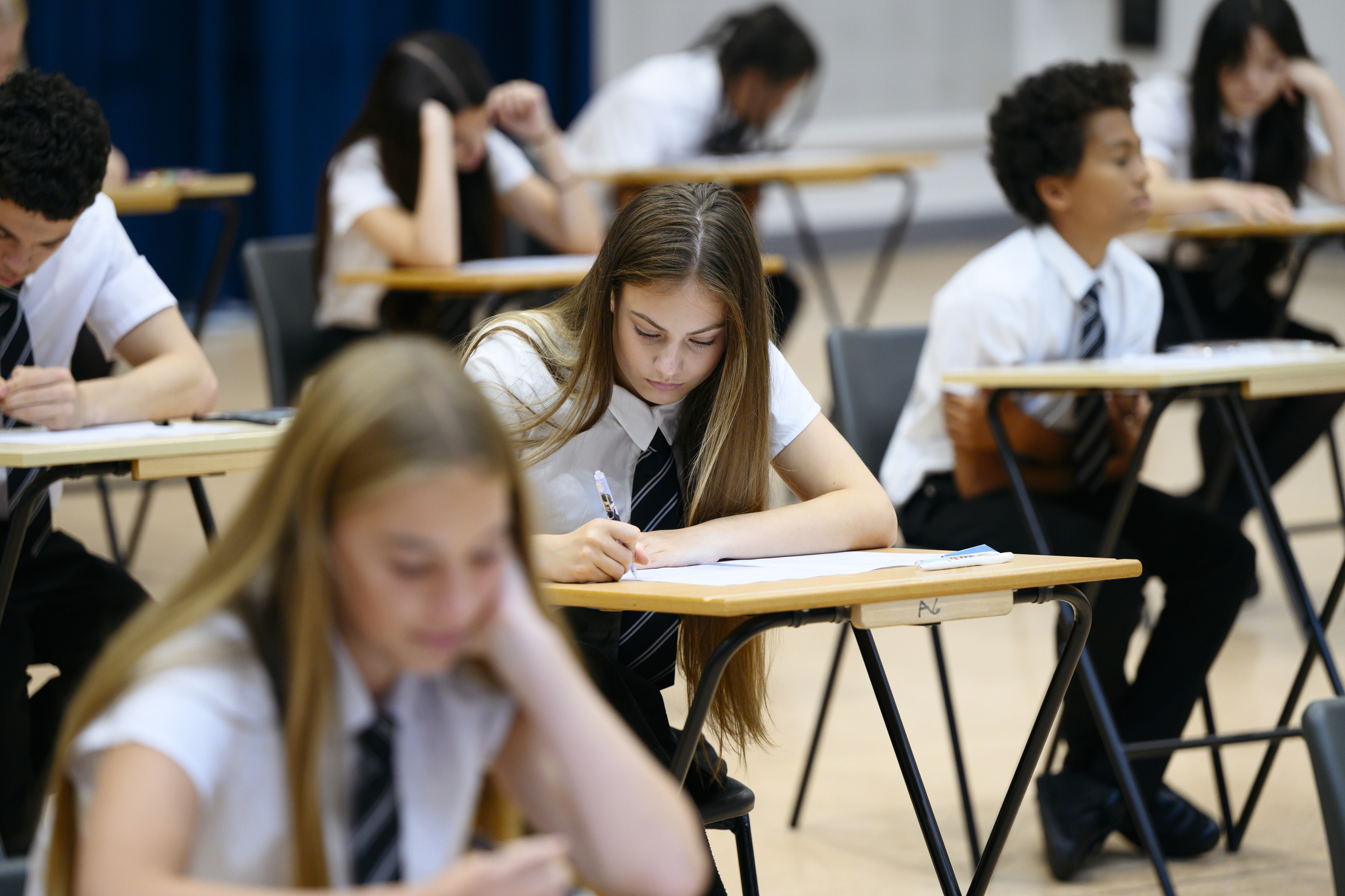 Australia a ‘strong performer’ in PISA 2025 despite plunging maths and reading results